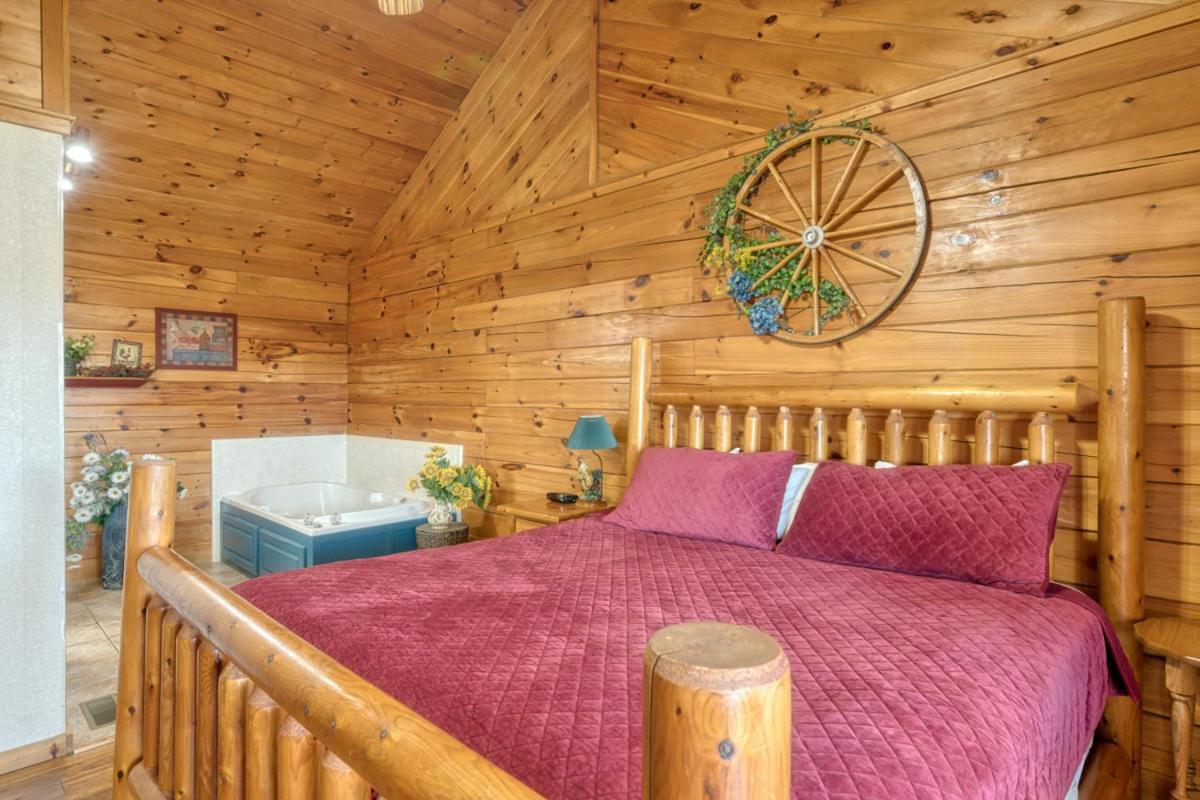 A Hen House Villa Pigeon Forge Bagian luar foto